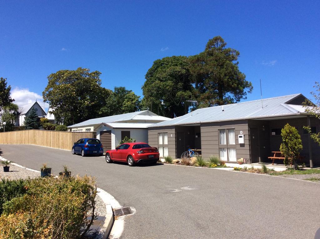 Acacia Park Motel Whanganui Buitenkant foto